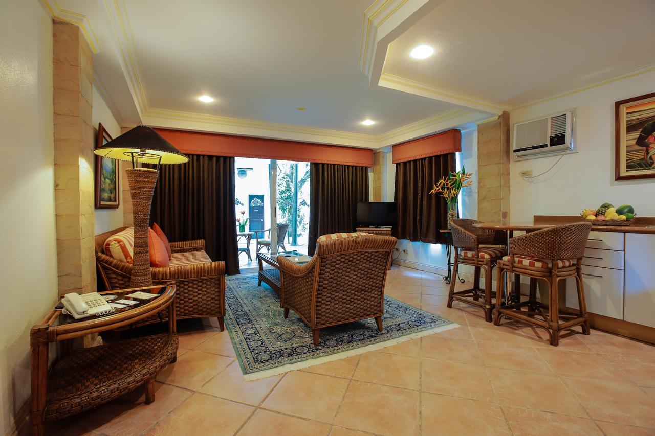 Paradise Garden Hotel And Convention Center Boracay Powered By Aston Manoc-Manoc Dış mekan fotoğraf