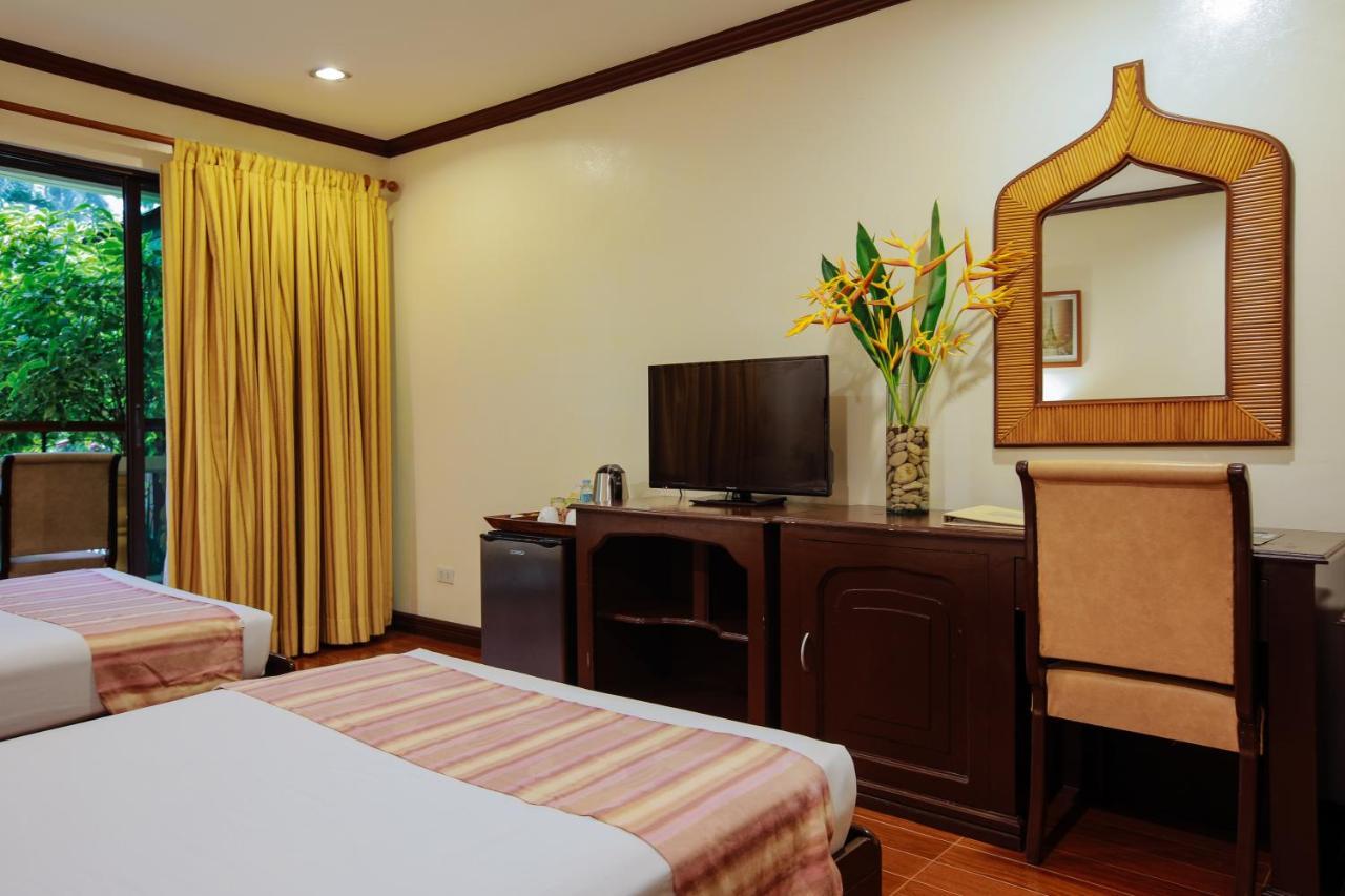 Paradise Garden Hotel And Convention Center Boracay Powered By Aston Manoc-Manoc Dış mekan fotoğraf